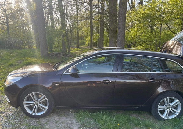 Opel Insignia cena 27000 przebieg: 233000, rok produkcji 2011 z Obrzycko małe 277